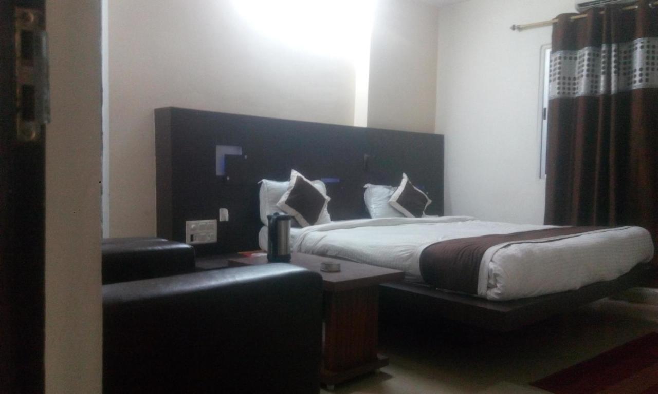 Hotel Priya Palace Ranchi Exterior photo